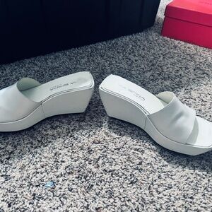 Vintage Via Spiga Square toe wedges